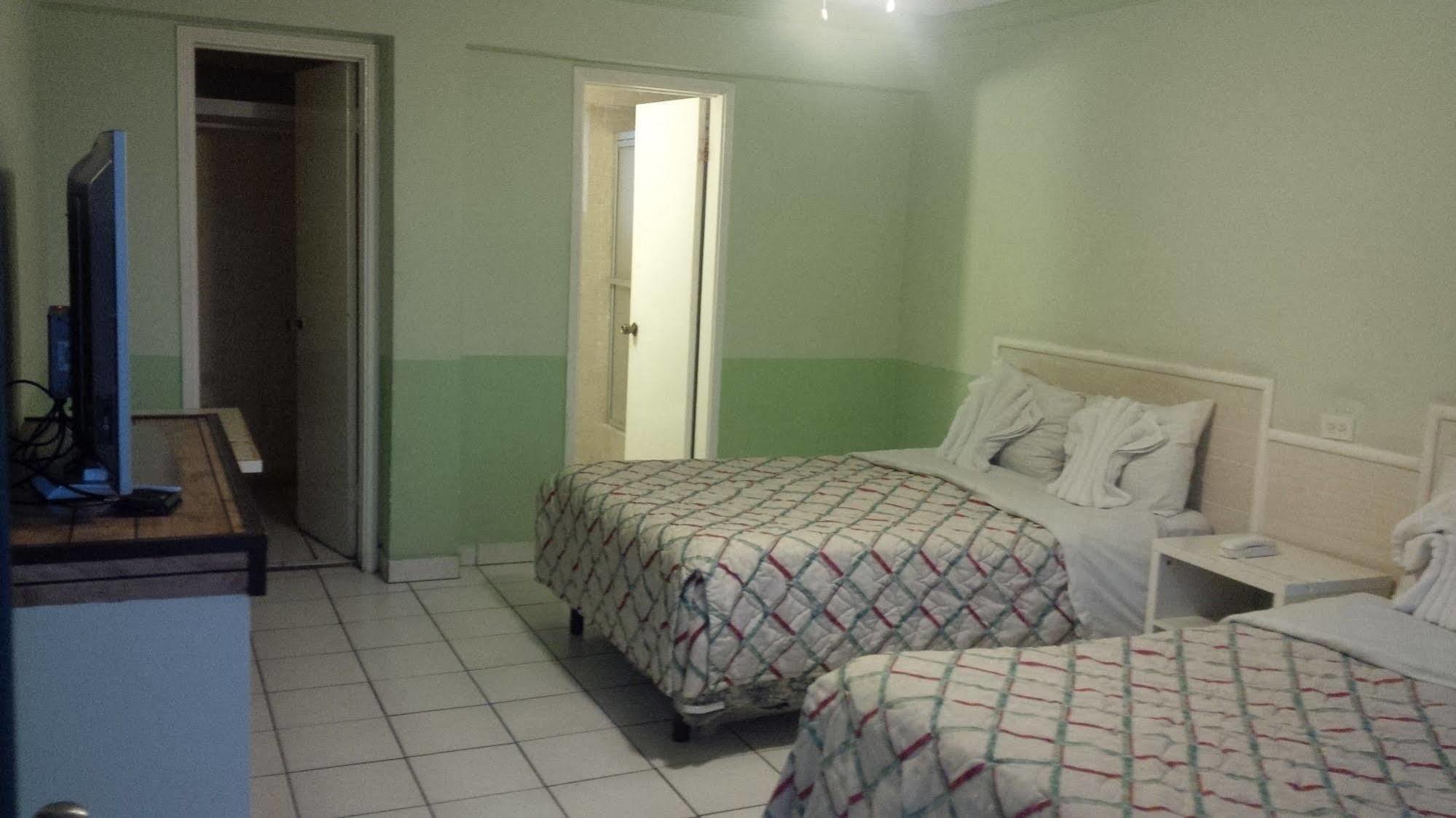 Hotel Golf Tijuana Luaran gambar