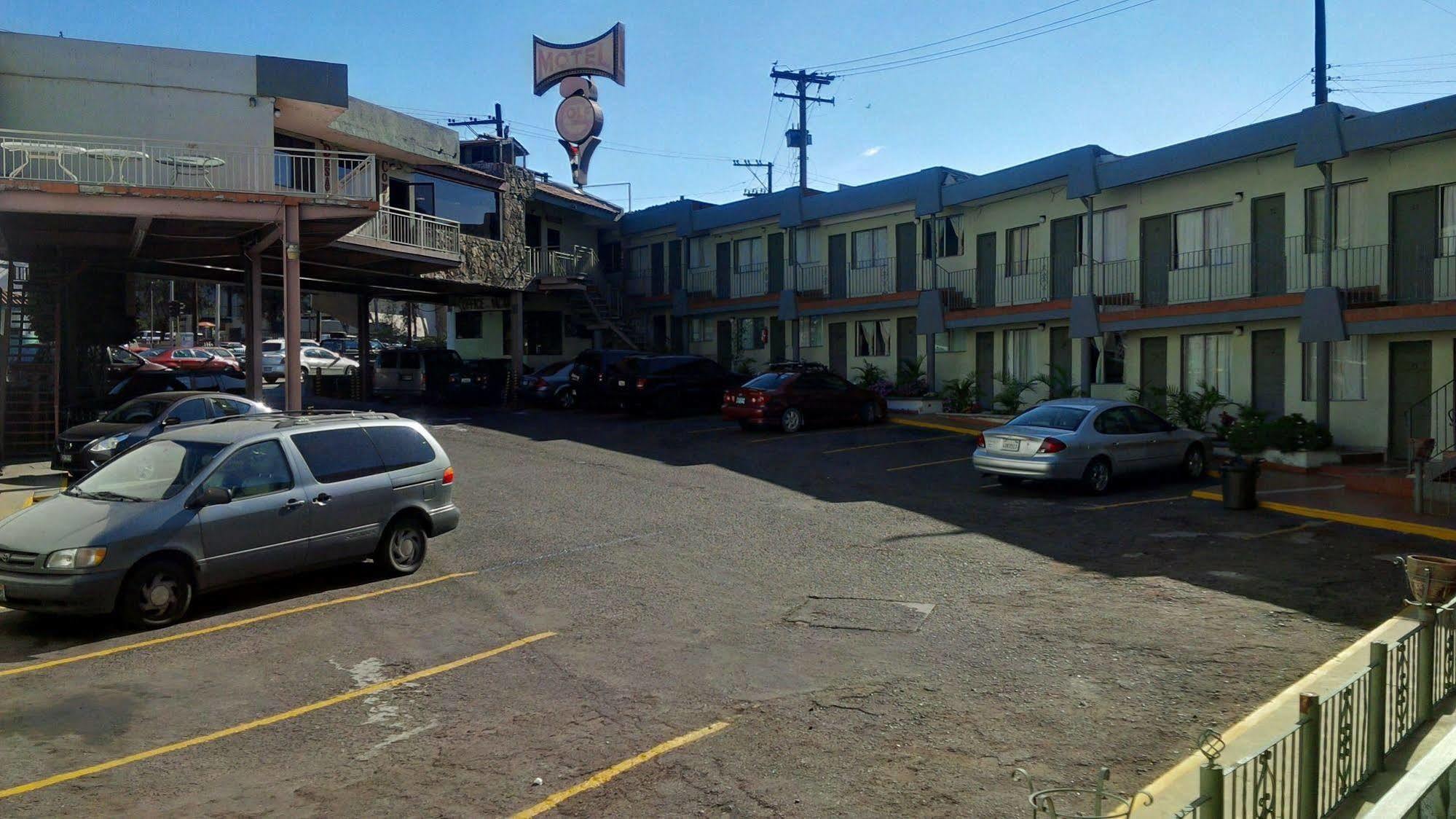 Hotel Golf Tijuana Luaran gambar